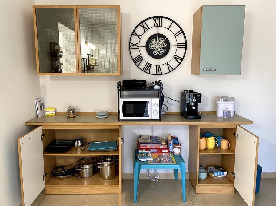 Casa Vacanza Veronica Con Giardino فيربانيا المظهر الخارجي الصورة